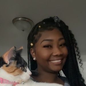 Meet your Posher, Crishauna